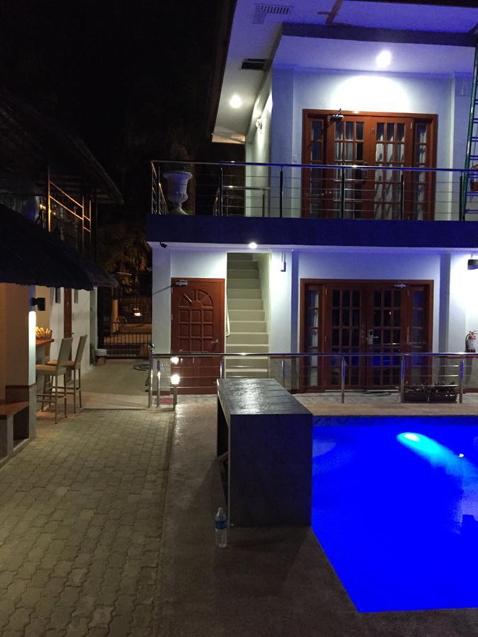Ocean Breeze Resort Toledo Exterior foto